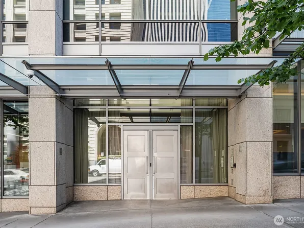 715 2nd Avenue #1505, Seattle, WA 98104