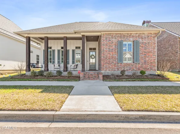 216 Trail Pointe Dr, Scott, LA 70583