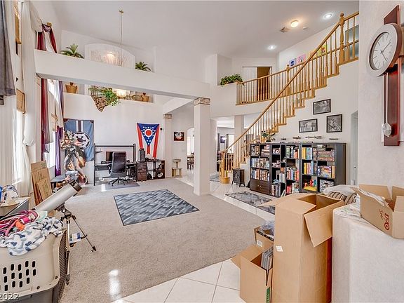 5th image of 9804 Sierra Canyon Way