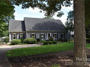 8118 Blades Trl, Denver, NC 28037