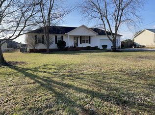 112 Creekside Ln, Chapel Hill, TN 37034