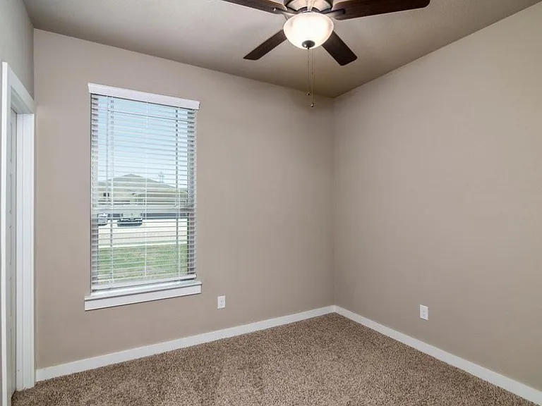 649 Harvest Moon Dr — Photo 20