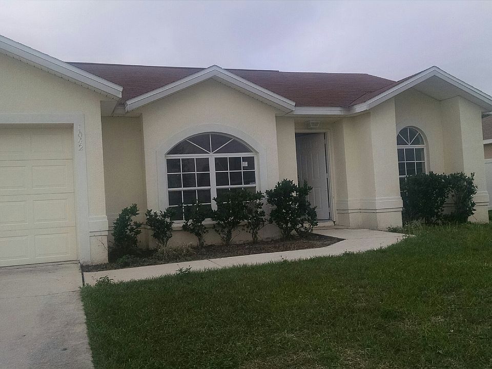 1st image of 1042 Summer Glen Dr