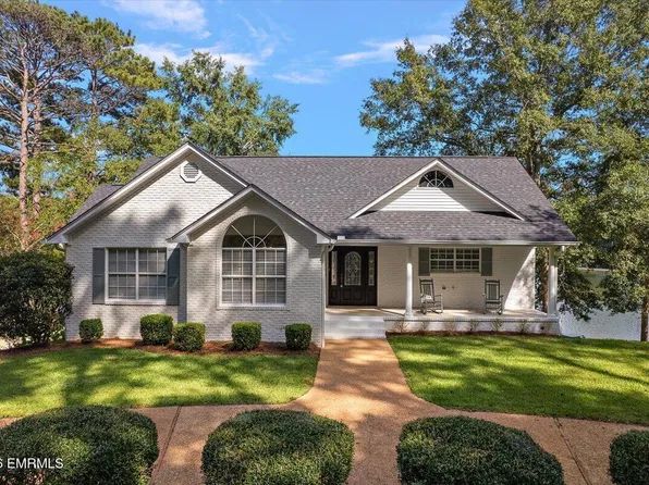 5664 Dogwood Dr, Toomsuba, MS 39364