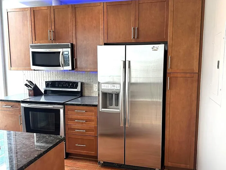 855 W Peachtree St NE #1704 — Photo 7