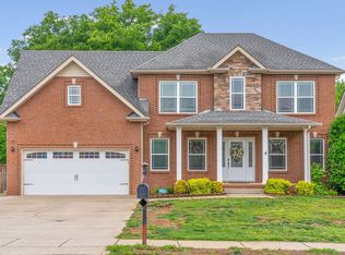 1716 Autumn Dr, Clarksville, TN 37042