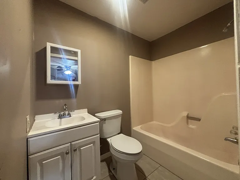 2211 W Highway 80 — Photo 2
