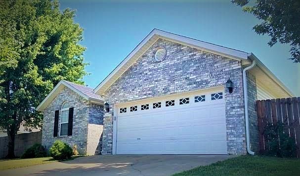 1st image of 1378 Laurie Ln