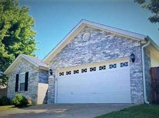 1378 Laurie Ln, Elkins, AR 72727