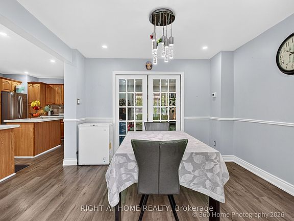 3rd image of 57 Cornwall Dr