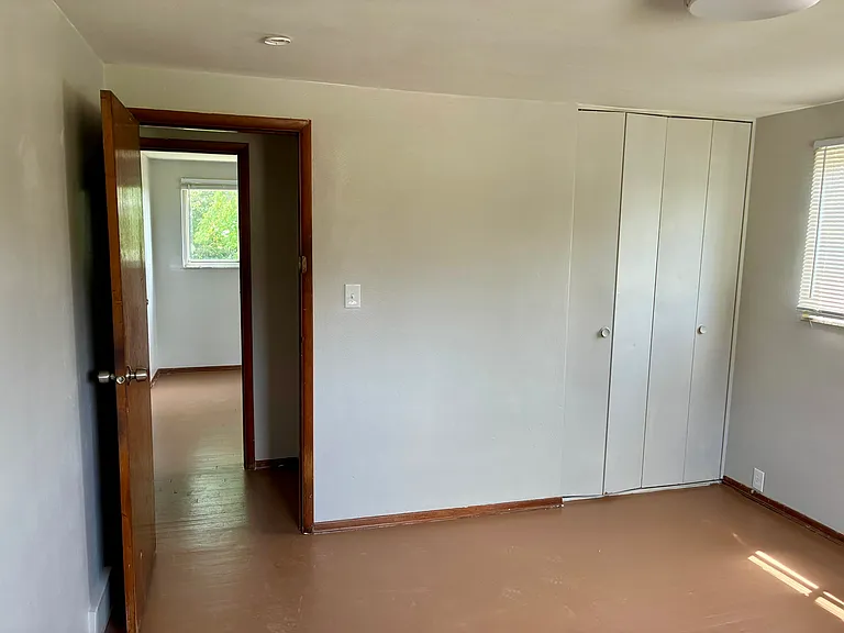 144 General Braddock Dr — Photo 6