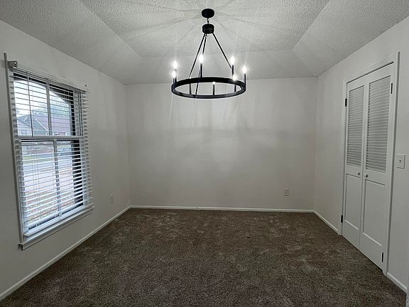 4th image of 12529 Craig Ave