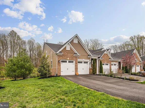 2751 Vardon Ln, Ellicott City, MD 21042