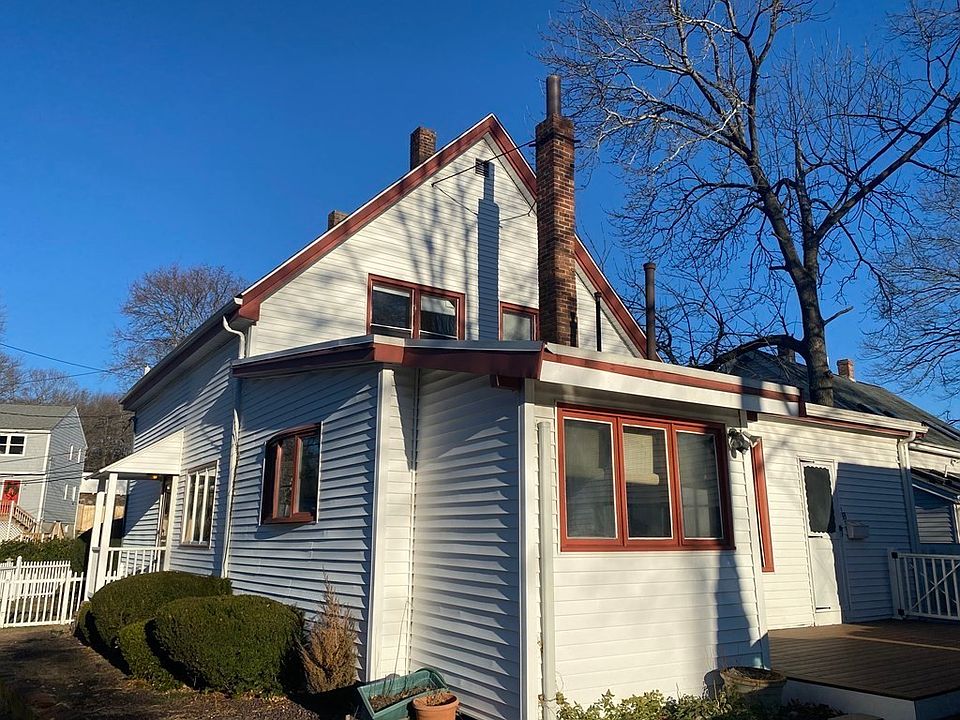 1st image of 18 Oconnell Ave #18