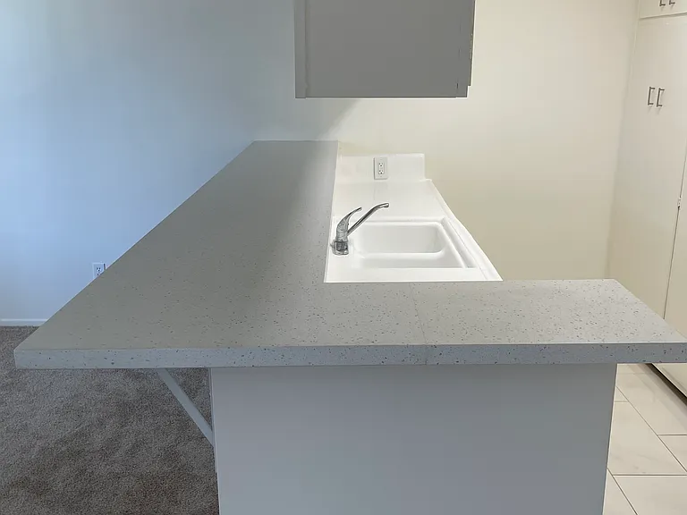 524 Avenue G #21 — Photo 3