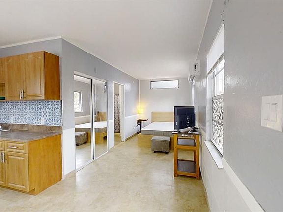 2nd image of 6375 19th Ave N #1/2