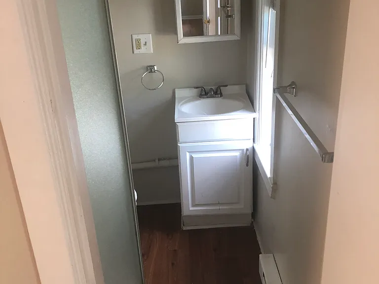 130 Central St #4 — Photo 7