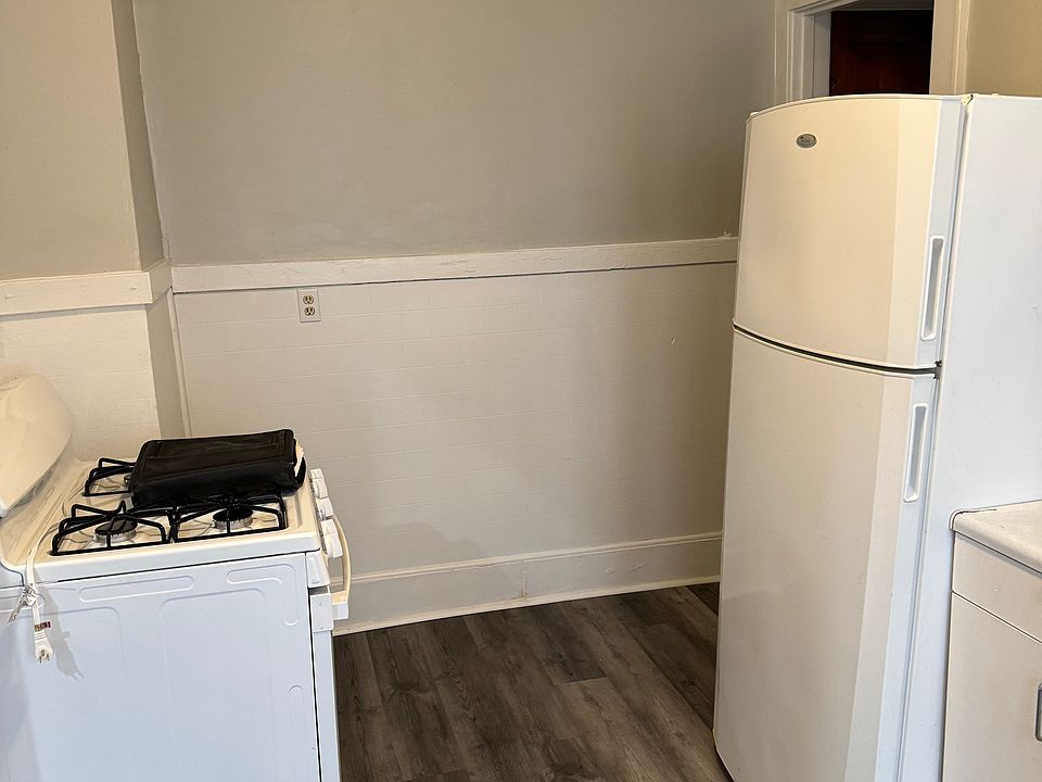 Kitchen with appliances