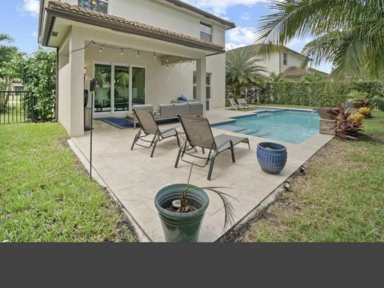7075 Limestone Cay Rd — Photo 13