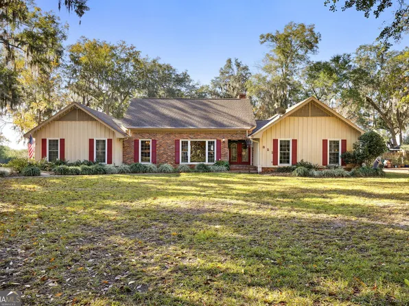 821 Devon Dr, Saint Marys, GA 31558
