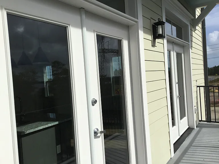 MV Flats @ Riverlights — Photo 24