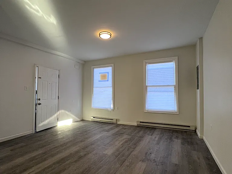 157 Chambers St #2 — Photo 3