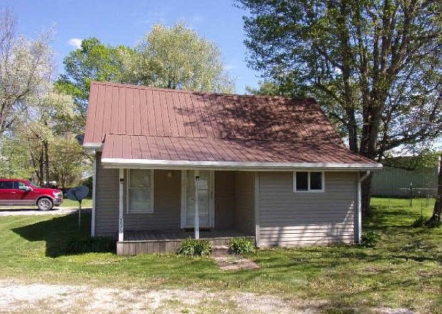 1st image of 5572 E Railroad Ave