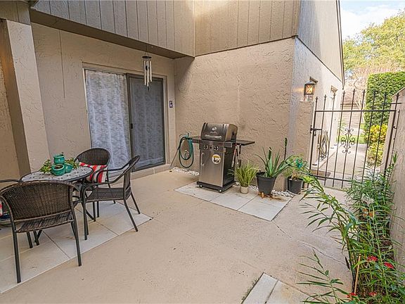 4th image of 122 Teriwood St