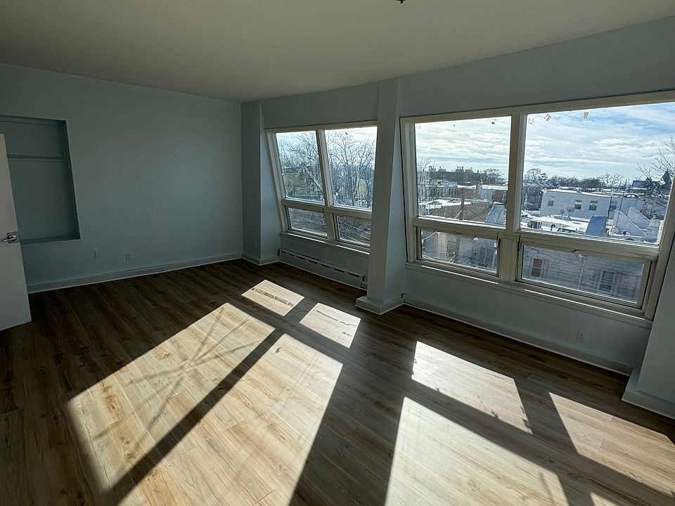 1st image of 1629 Bath Ave #4