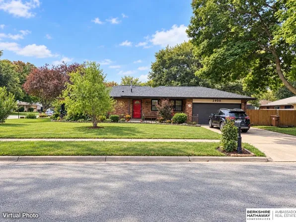 2900 S 53rd St, Lincoln, NE 68506