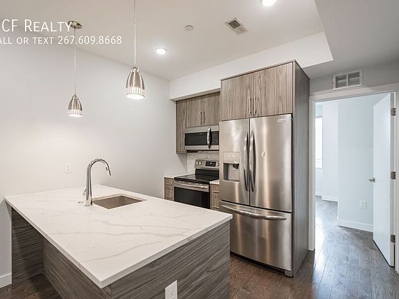 4th image of 627 W Oxford St #2