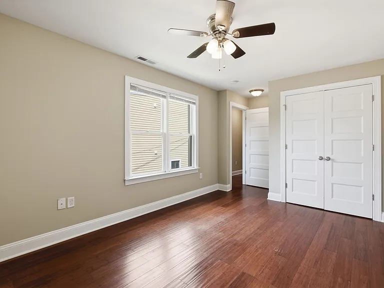 972 Pink St — Photo 11