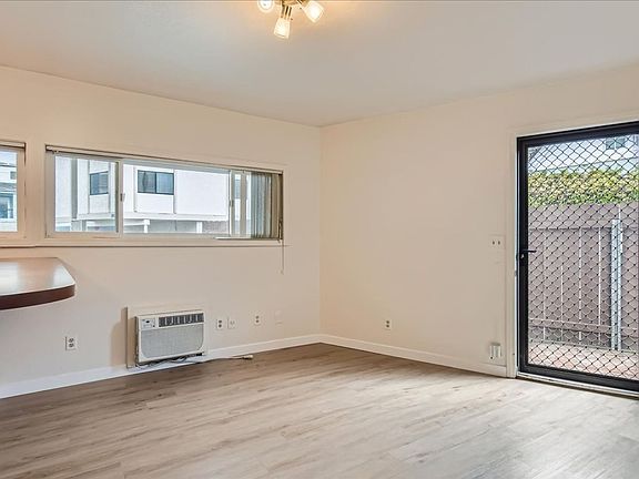 2nd image of 833 Capistrano Pl APT C