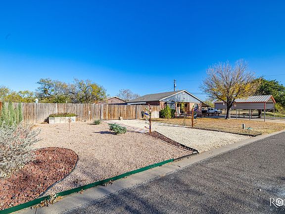 3rd image of 3102 Grove Dr