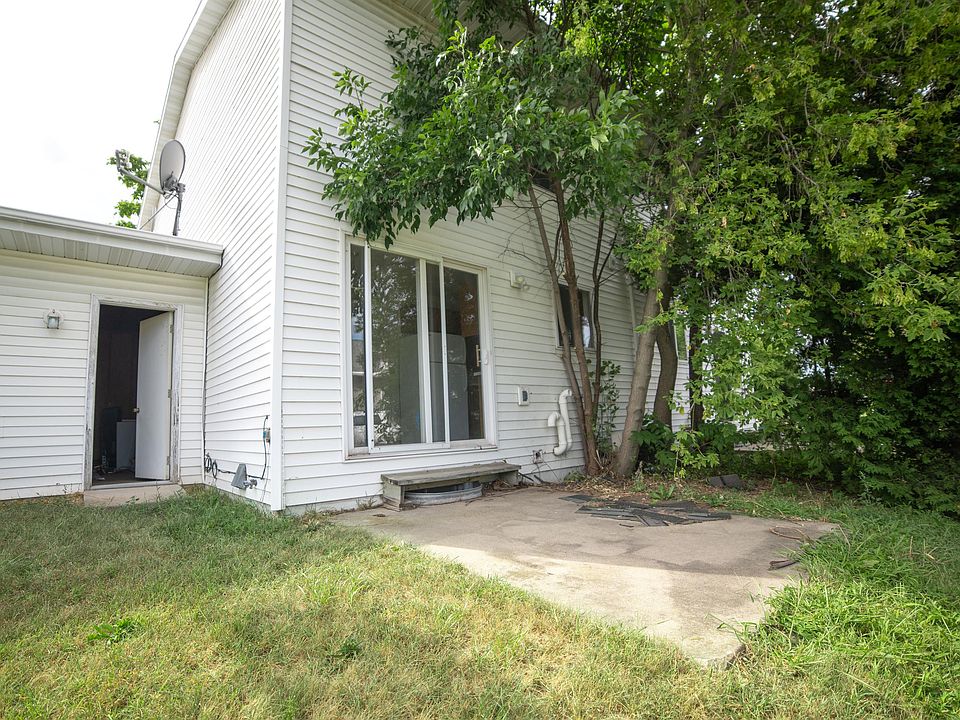 2nd image of 510 1st St
