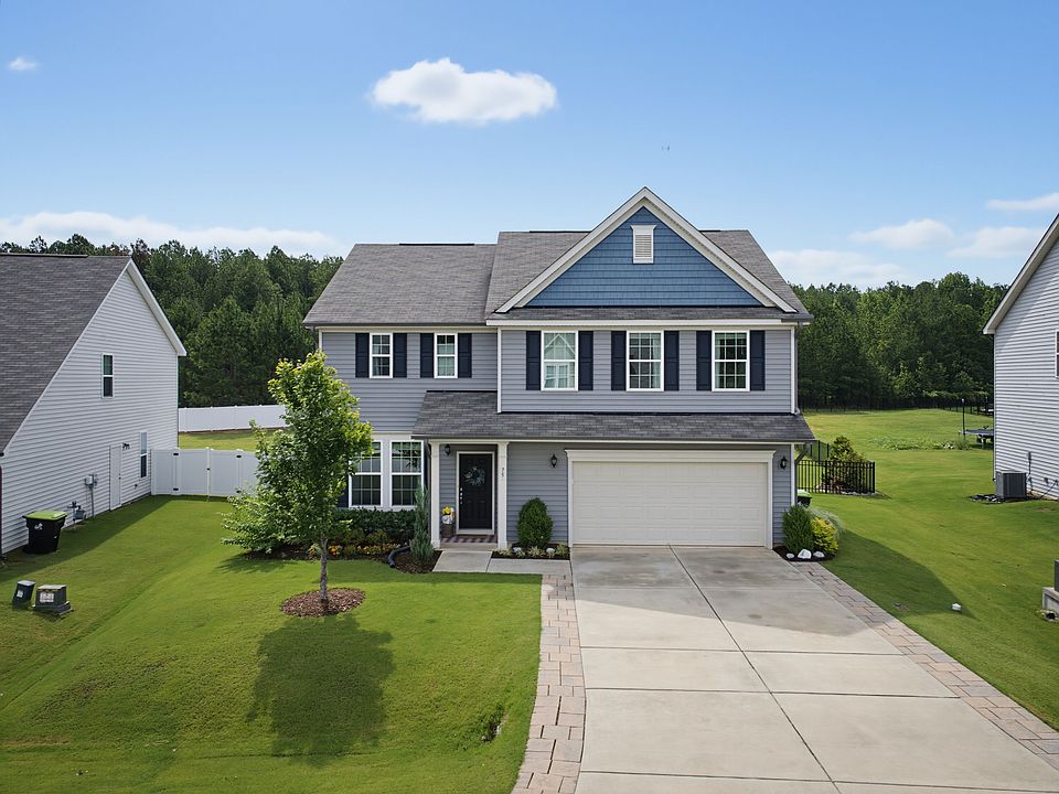 1st image of 75 Ashberry Ln