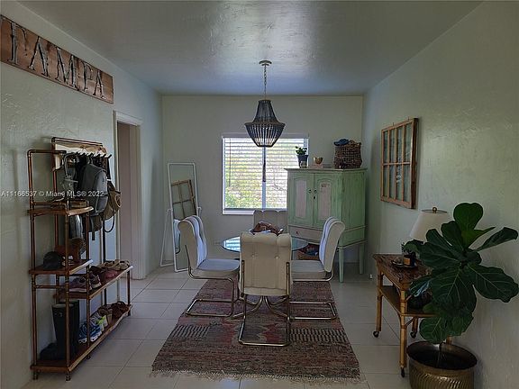 2nd image of 731 NE 16th Ave #731D