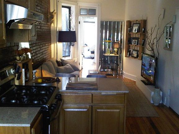 2nd image of 307 E 90th St APT 5E