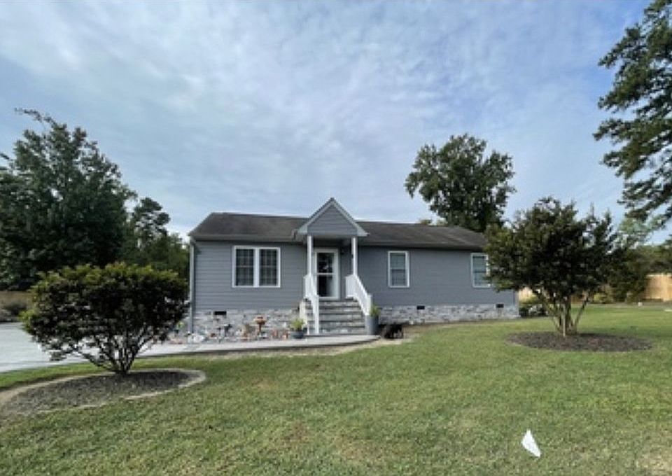 1st image of 4025 Stowe Dr