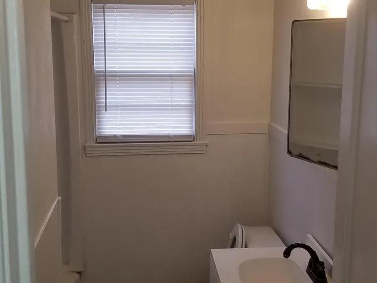 2733 Hilltop Dr — Photo 11