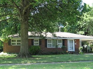 411 Rosemary Ln, Blytheville, AR 72315