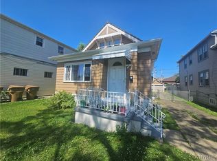 47 Saint James Rd, Cheektowaga, NY 14225