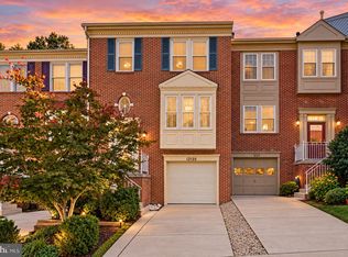 12135 Derriford Ct, Woodbridge, VA 22192