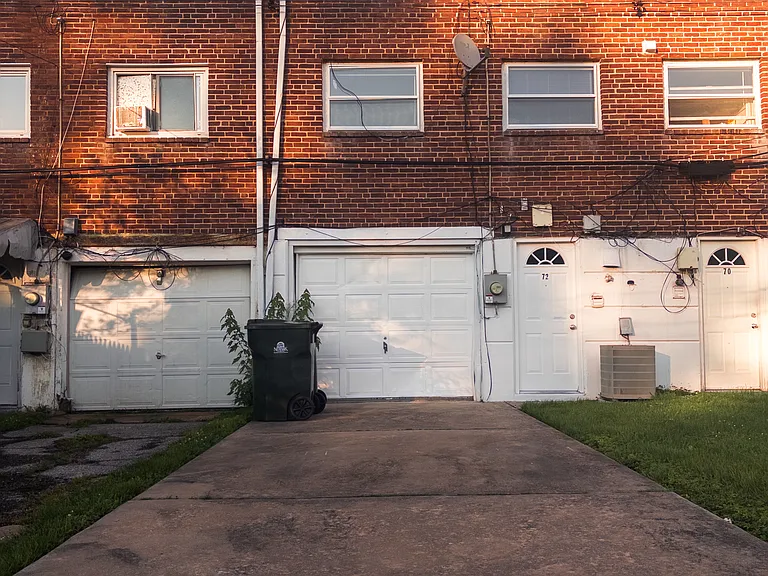 72 Madison Dr — Photo 12