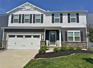 5935 Regatta Dr, Middletown, OH 45042