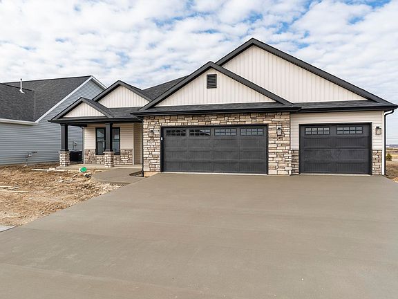 4th image of 3912 Burnley Dr