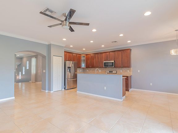 3rd image of 7522 Herrington Ln