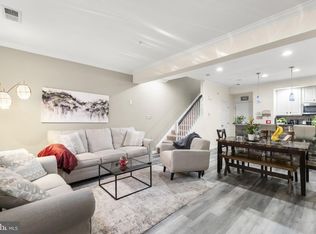 2386 Merseyside Dr, Woodbridge, VA 22191