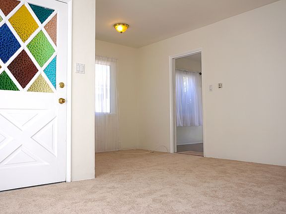 3rd image of 15118 Sylvanwood Ave