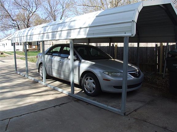 Carport